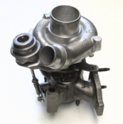 Turboaggregat Opel Vivaro 2.0 CDTi - Turbo 762785-5004S, 7701477300