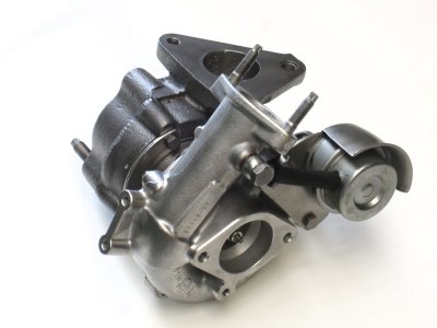 Turboaggregat Nissan Navara 2.5Di Motorkod YD25DDTi